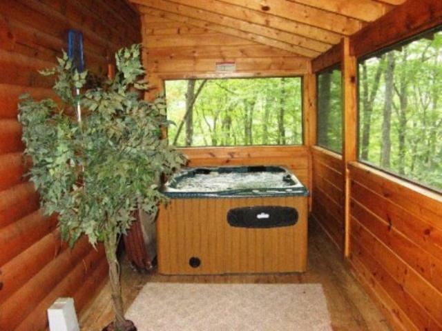 فيلا جاتلينبرجفي Bear Pleasures Cabin المظهر الخارجي الصورة