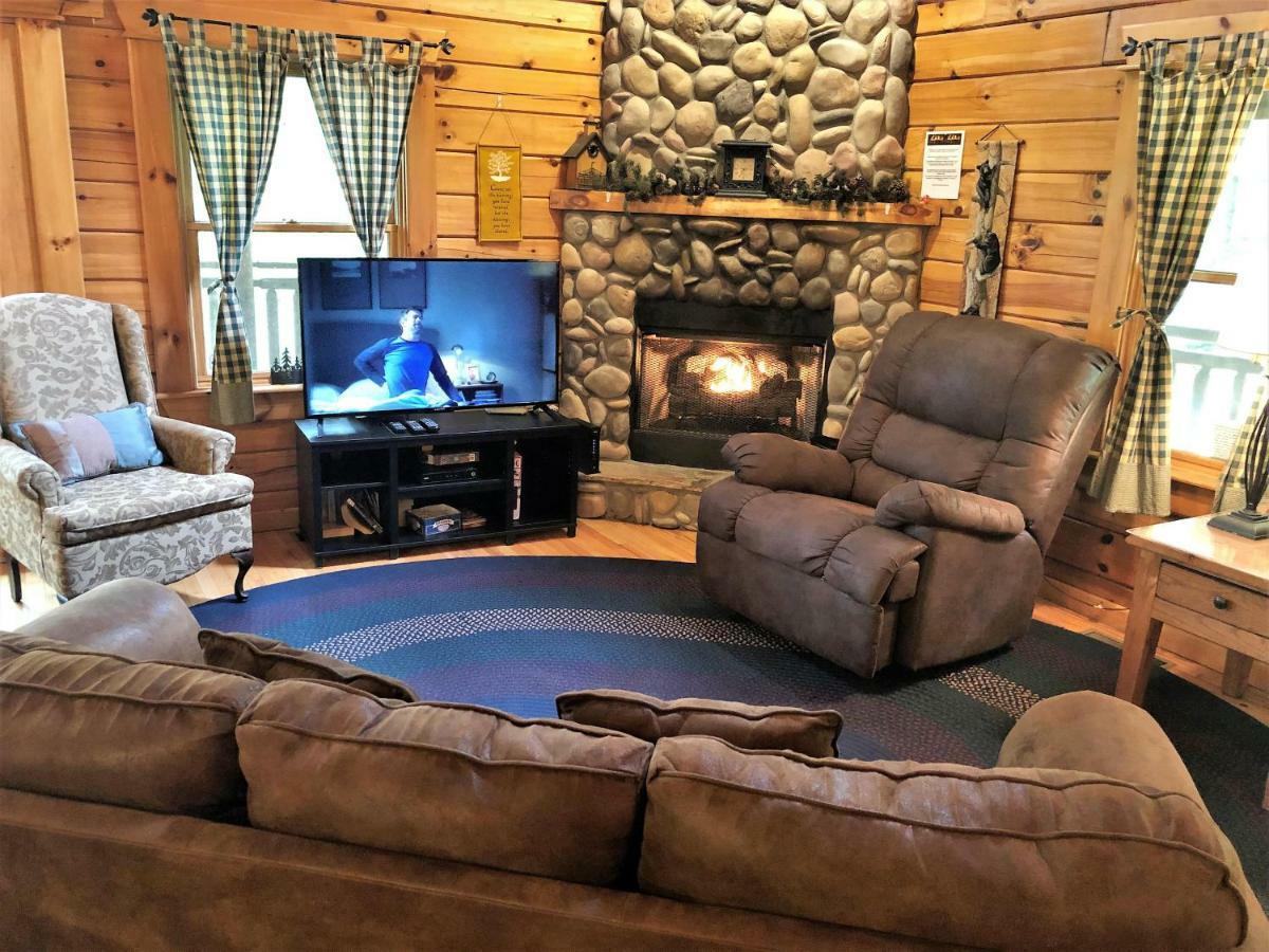 فيلا جاتلينبرجفي Bear Pleasures Cabin المظهر الخارجي الصورة