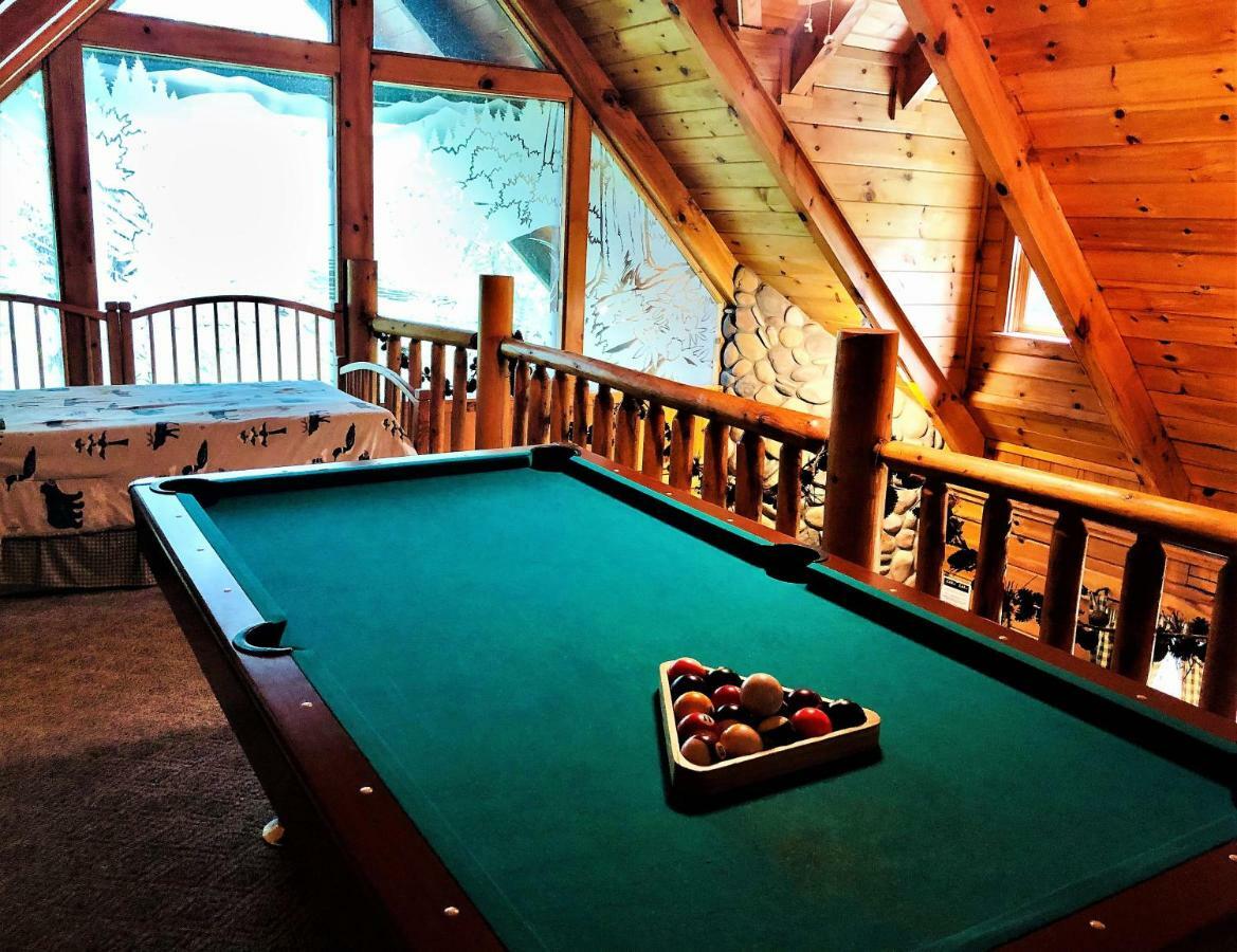 فيلا جاتلينبرجفي Bear Pleasures Cabin المظهر الخارجي الصورة